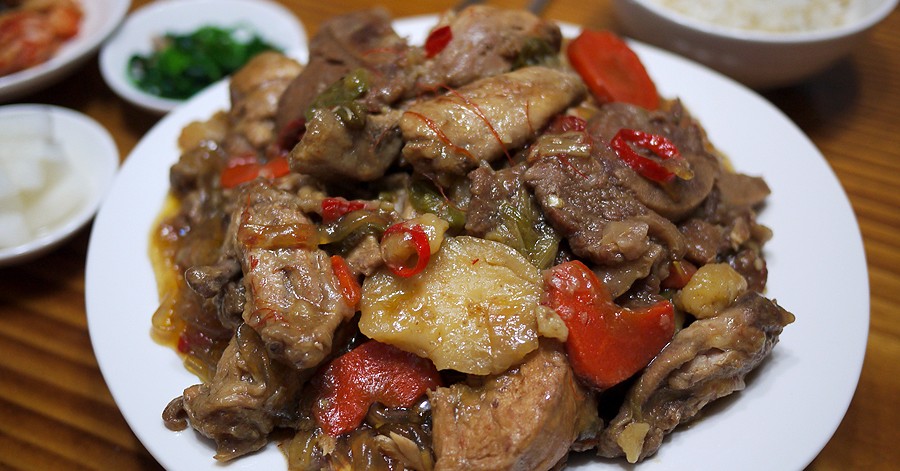 맛있고 폼나는 갈비찜닭