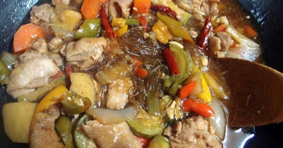 청양고추가 들어간 매콤한 찜닭 만들기