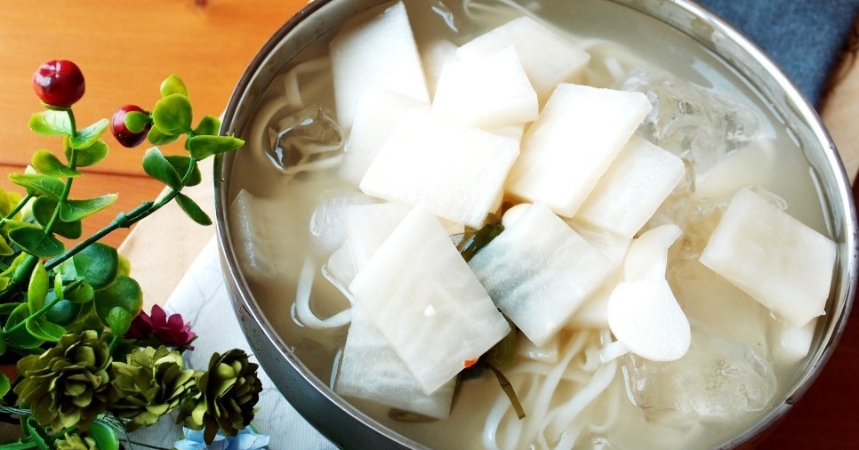 #간단하게 만든 동치미로 시원한 동치미국수만들기 #여름에 즐겨도 맛있는 동치미로 시원하게 즐기는 동치미국수!!!