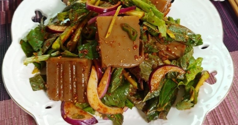 도토리묵무침, 상추 넣어 만든 여름 밑반찬 도토리묵무침, 상추 넣어 만든 여름 밑반찬