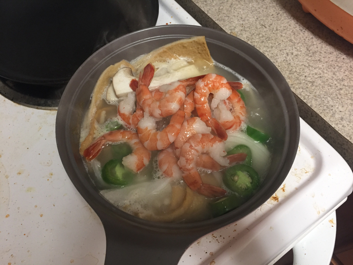 Caldo de pescado con camarones Receta de Misael Angel- Cookpad