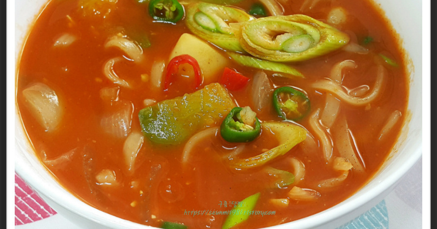 수미네반찬 장칼국수 개운한 맛