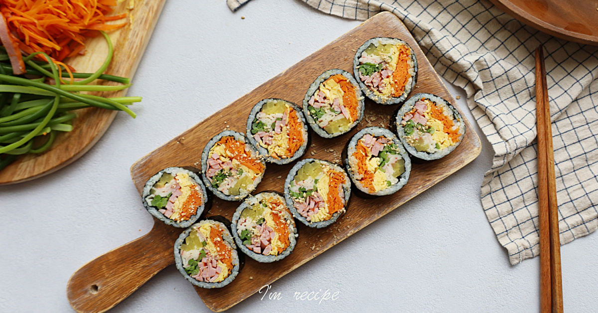 대왕김밥 속재료 큼지막하고 예쁘게 사는 방법 마늘쫑김밥