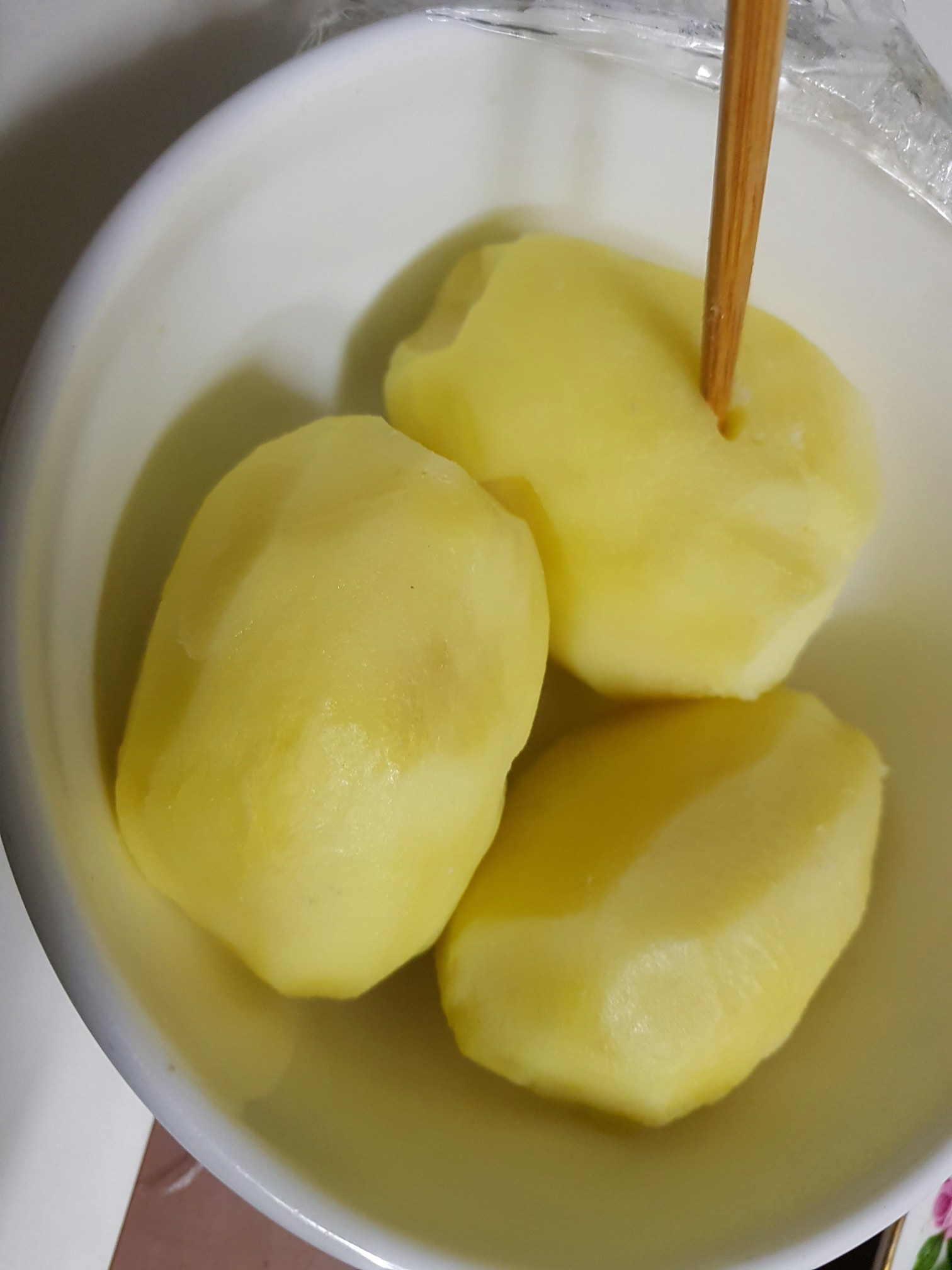 Cómo hacer patatas al microondas en 10 minutos - De Rechupete