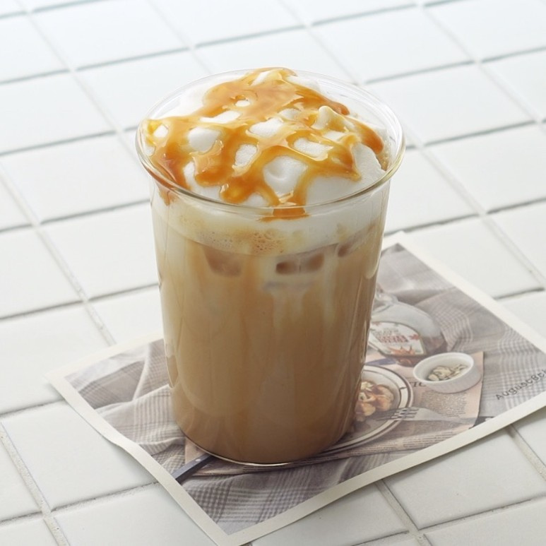 Tasting new beverage (Iced Toffee Nut Latte) — DUGGU