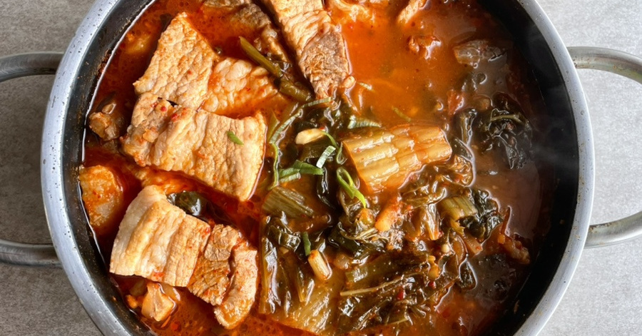 초간단 김치찌개 맛내는법