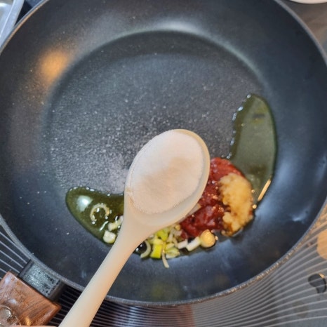 class="se-image-resource"