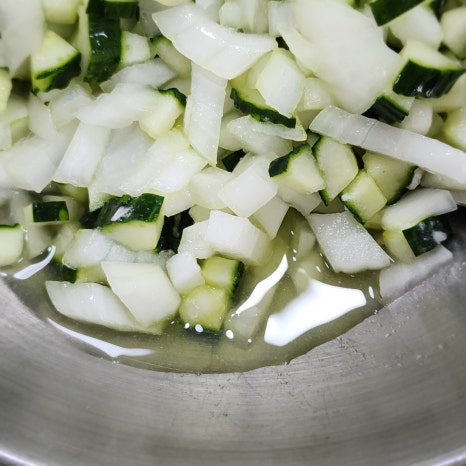 class="se-image-resource"